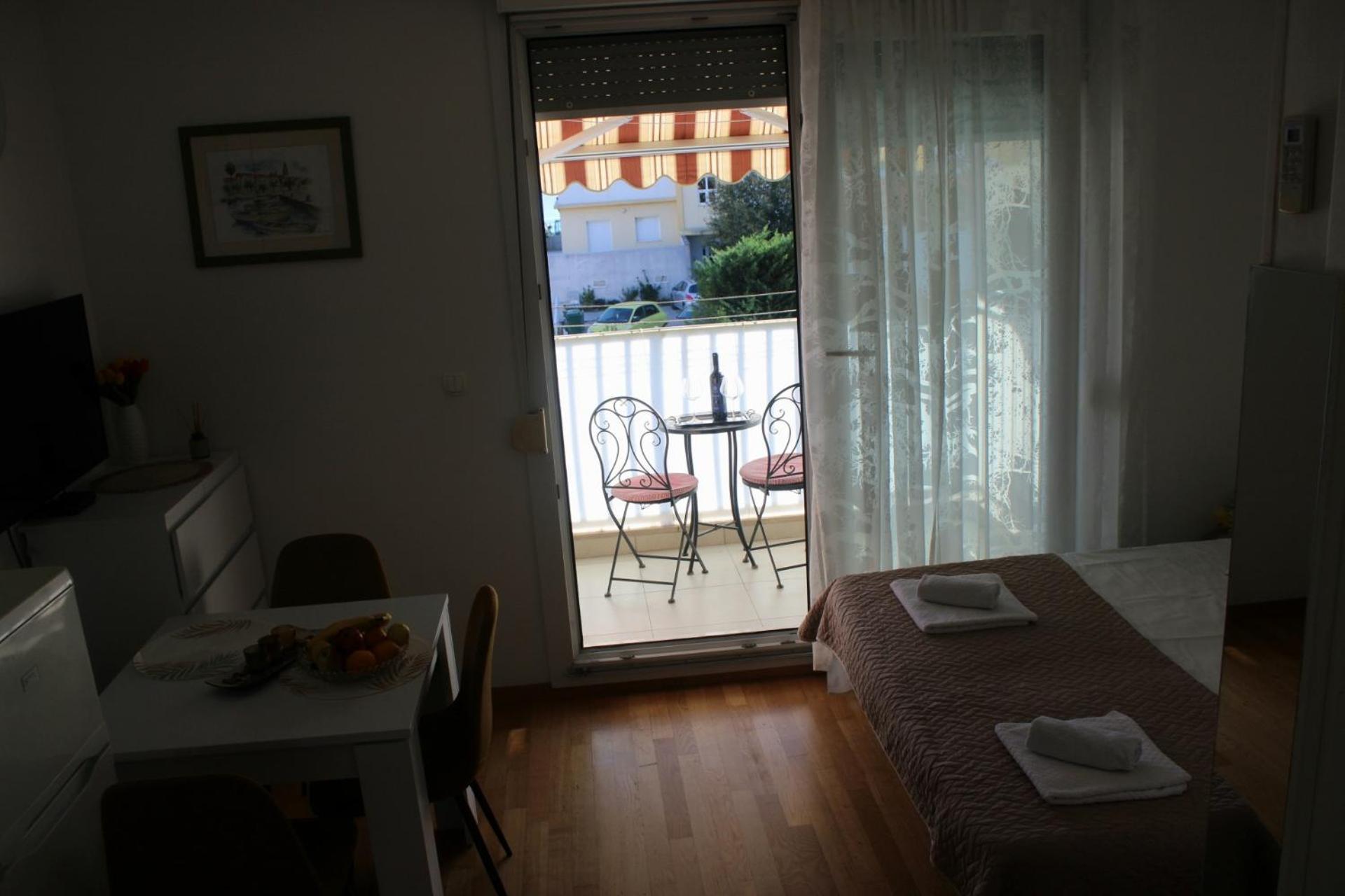 Studio Teuta - Private Parking Split Exterior photo